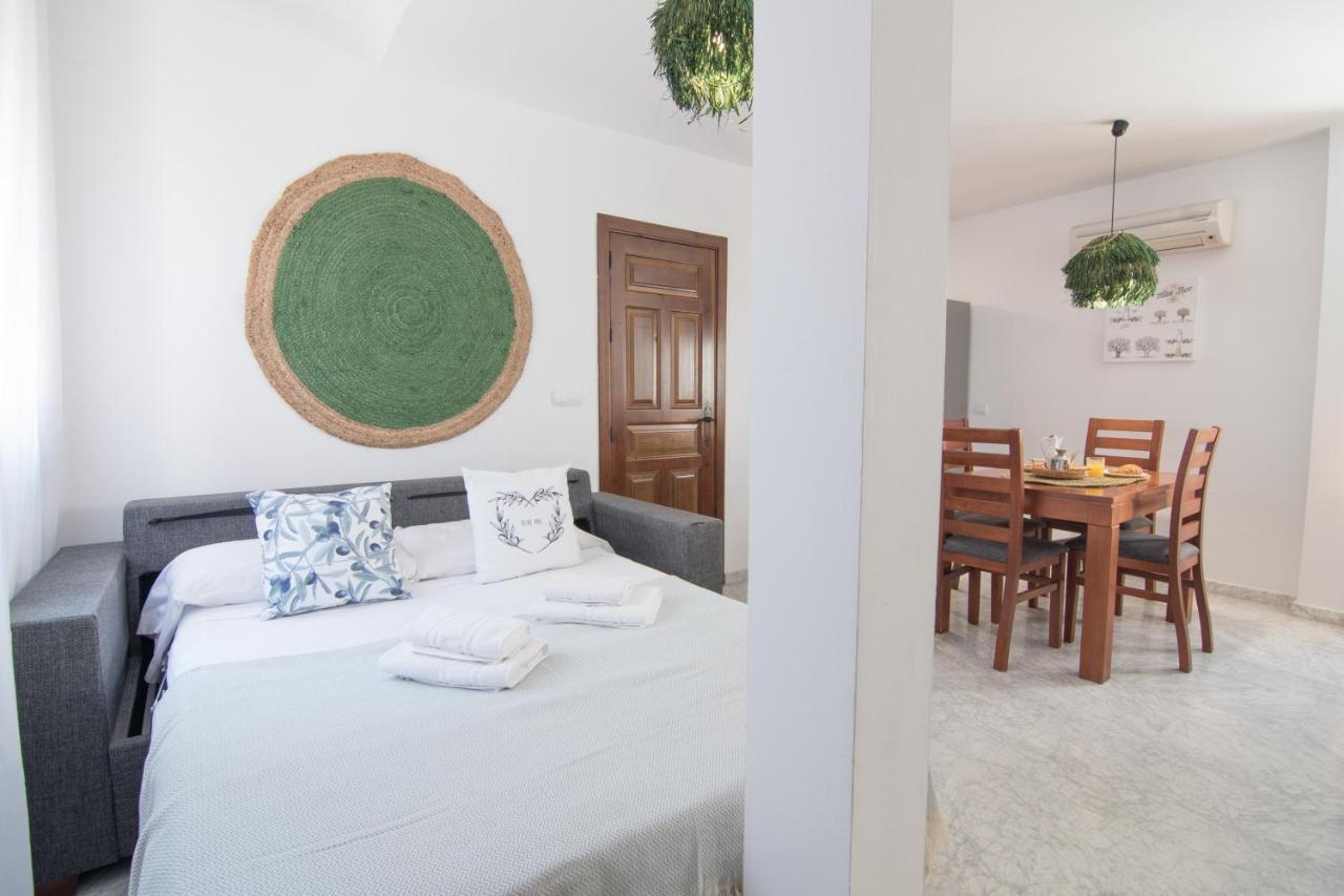 Tuguest Gracia Apartments Гранада Екстериор снимка